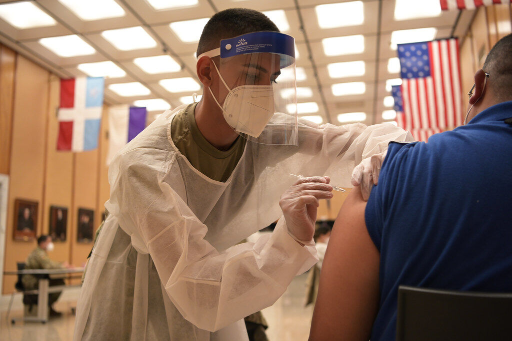 Puerto Rico to fine travelers $300 with no negative COVID-19 test